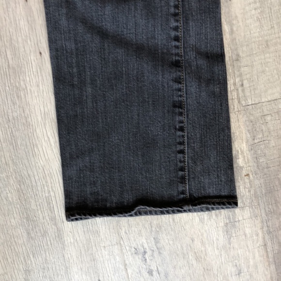 GAP Faded Grey Jean - Picture 4 of 10